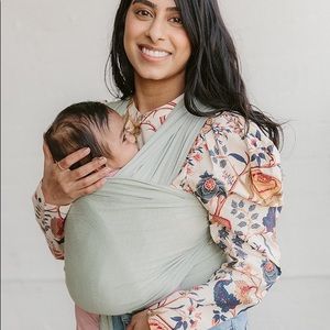 Solly Baby Fern wrap